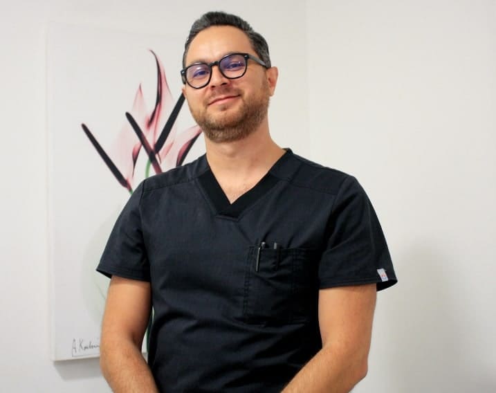 especialista en hernia inguinal